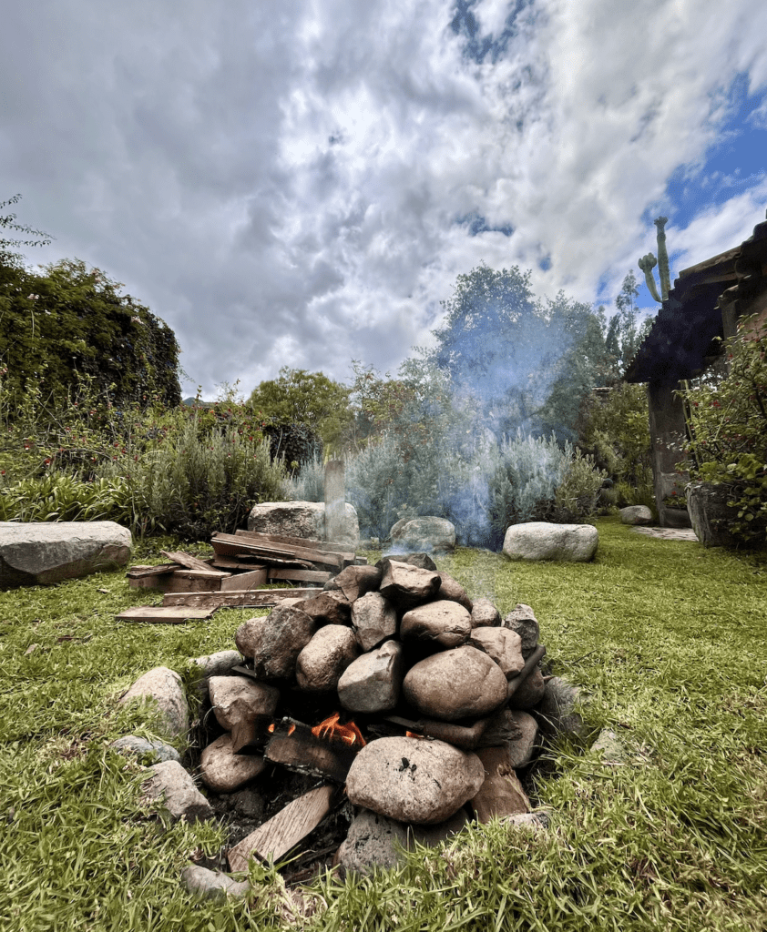 Pachamanca stones heating